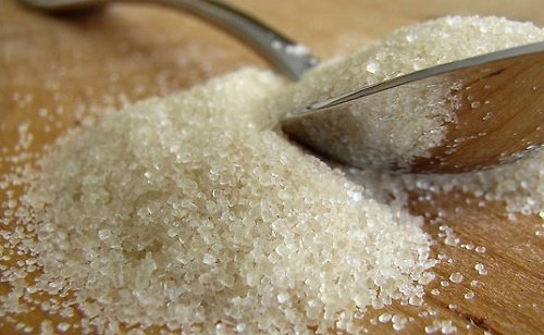 설탕을 너무 많이 섭취하고 있다는 6가지 징후