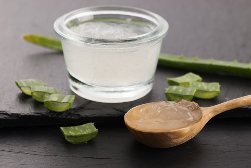 gel-de-aloe-vera-500x334