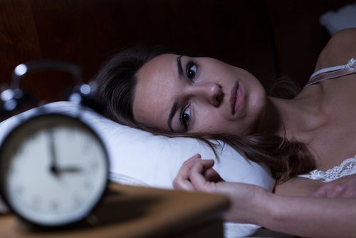 잠이 부족할 때 생기는 생물학적 결과 5가지