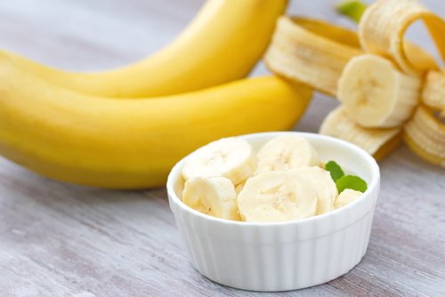 치질을 완화하는 바나나