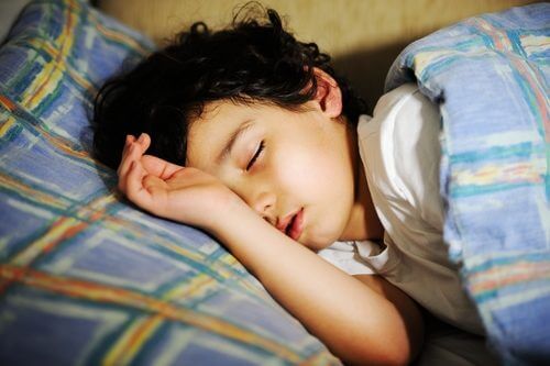 미취학 아동은 얼마나 어떻게 잠을 자야 할까?