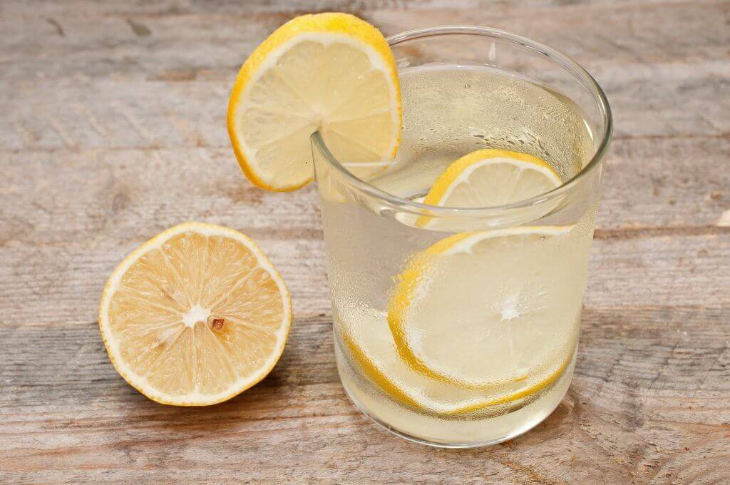 레몬 물