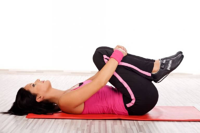 무릎 운동 집에서 하는 5가지 무릎 강화 운동