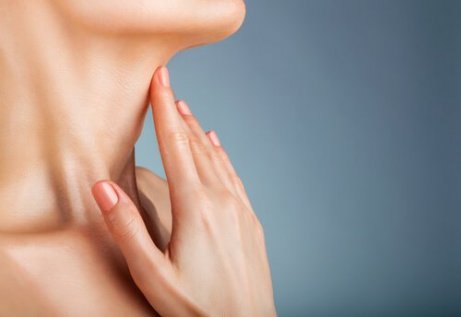 목 피부를 관리하기 위한 팁 6가지