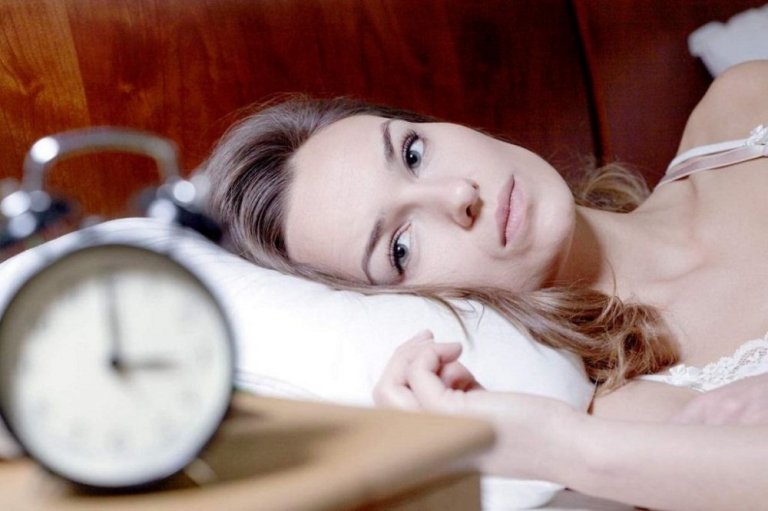 무의식적으로 노화를 촉진시키는 나쁜 습관, 수면 부족
