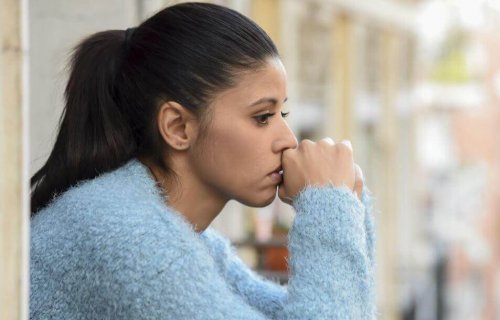 정신 건강을 해칠 수 있는 5가지 유형의 감정적 협박