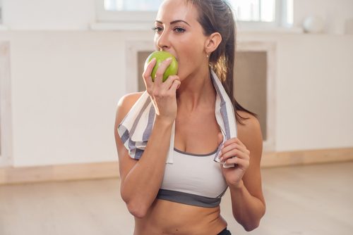 과일과 채소를 더 많이 먹어주면 살을 빼는 데 도움이 된다.