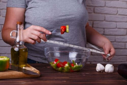 건강을 해치지 않는 체중 감량 식단 3가지