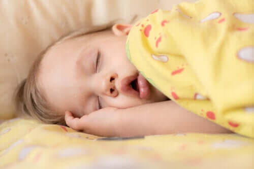아기 수면 무호흡증의 증상 및 치료