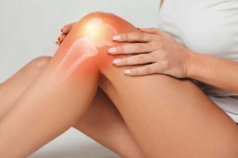 무릎 염좌의 원인, 증상 및 권고 사항