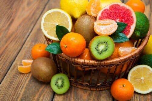 포만감을 주는 식단에 들어갈 과일과 채소