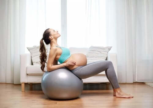 임신 중 관절통을 관리하는 방법